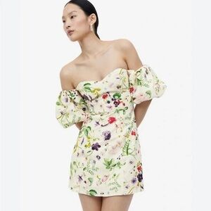 BNWT H&M Off-Shoulder Floral Puff-Sleeved Bodycon Summer Evening Mini Dress S